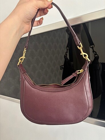 Beden MANGO BORDO OMUZ ÇANTASI