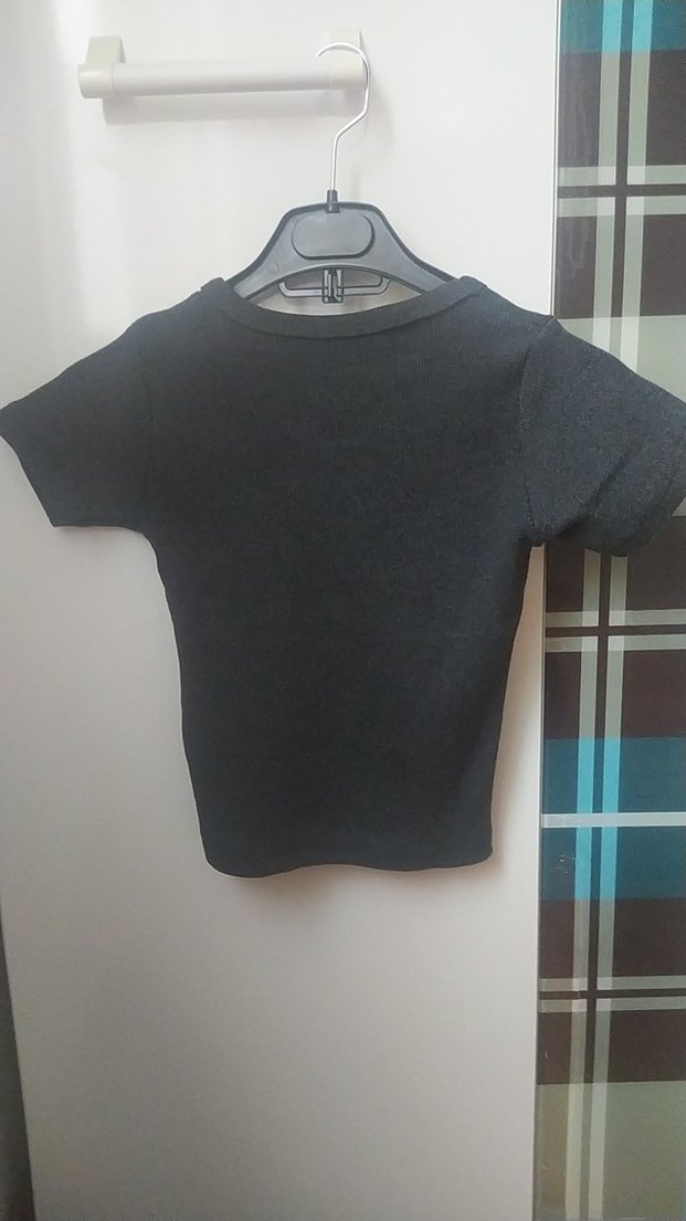 Siyah Çocuk Tişörtü - Görsel 2