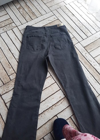 Gri Kadın Denim Normal Kesim likralı Pantolon - Görsel 4