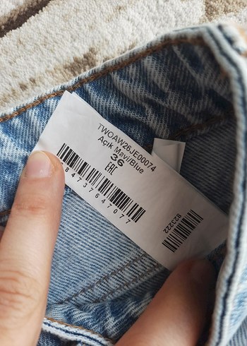 Kadın Mavi Bol Kesim Midi Denim Pantolon - Görsel 4