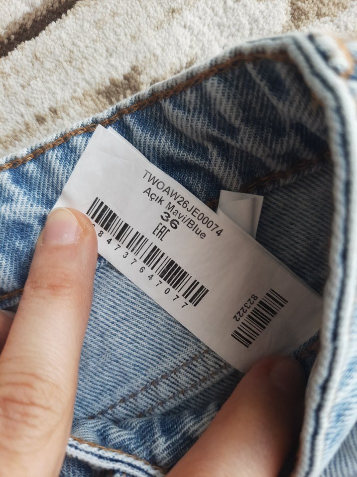 Kadın Mavi Bol Kesim Midi Denim Pantolon - Görsel 4