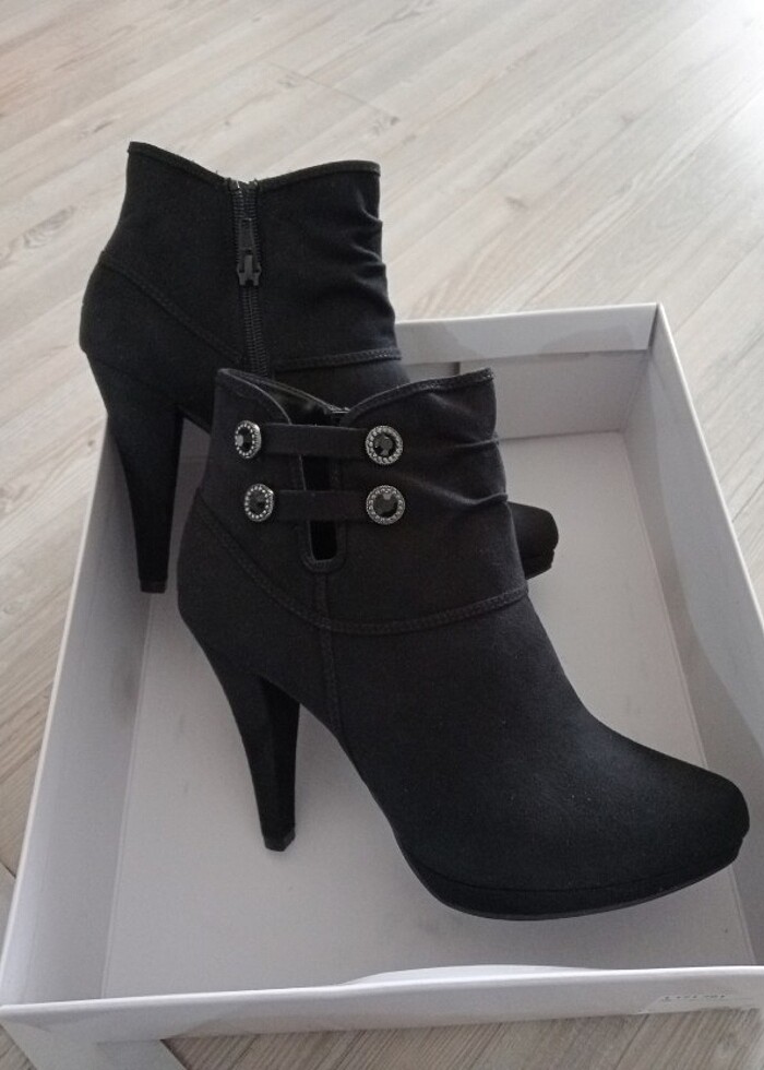 Deichmann. Platform taşli sıfır ayakkabı - Görsel 3