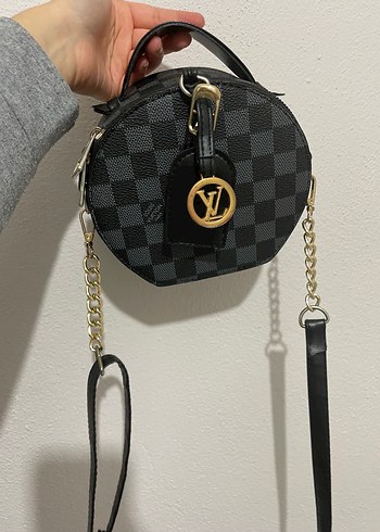 Zincir Detaylı Siyah Yılan Desenli Kadın Çanta - Görsel 3