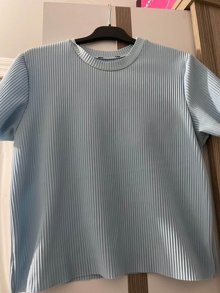 Mor Yüksek Yakalı Kısa Kollu Tişört 2 ürün - Görsel 2