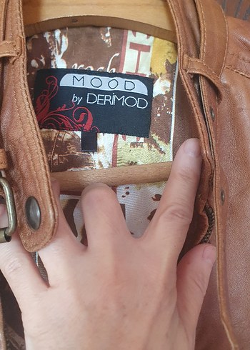 Derimod marka orjinal %100 deri kısa kadın ceket. - Görsel 2