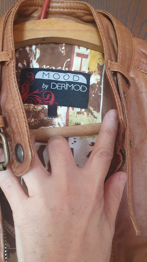 Derimod marka orjinal %100 deri kısa kadın ceket. - Görsel 2