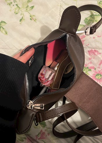 Kahverengi Deri Fermuarlı Kadın Çanta - Görsel 2