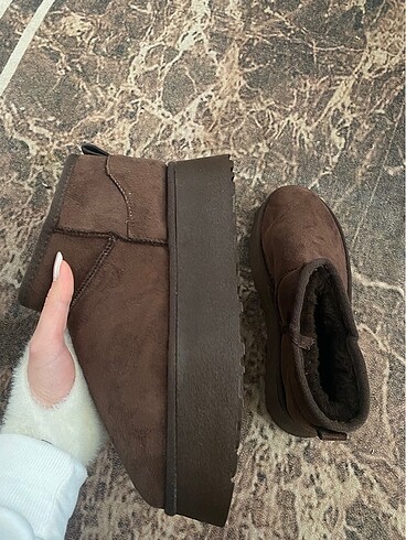 Kahve ugg