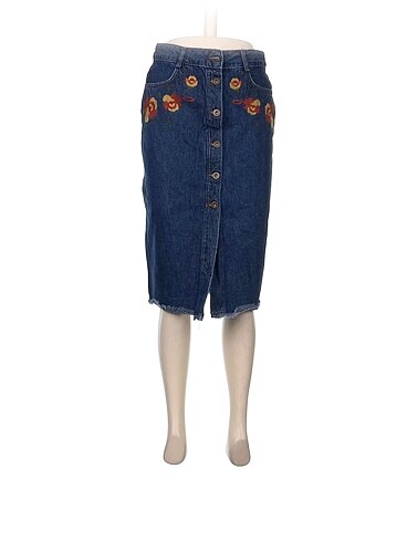 LC Waikiki Midi Etek %70 İndirimli.