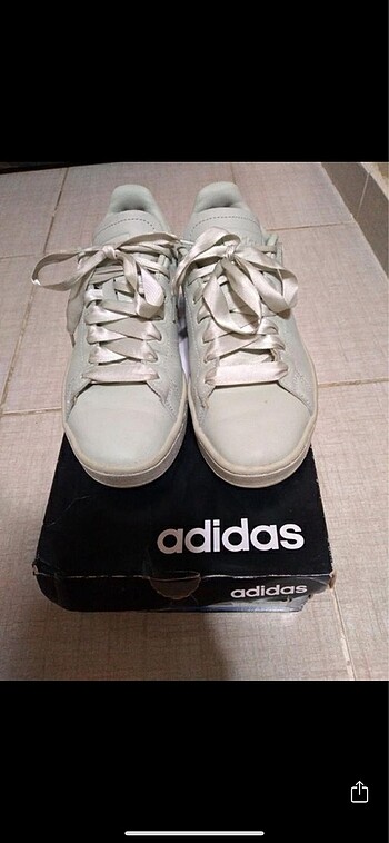 Adidas ayakkabı