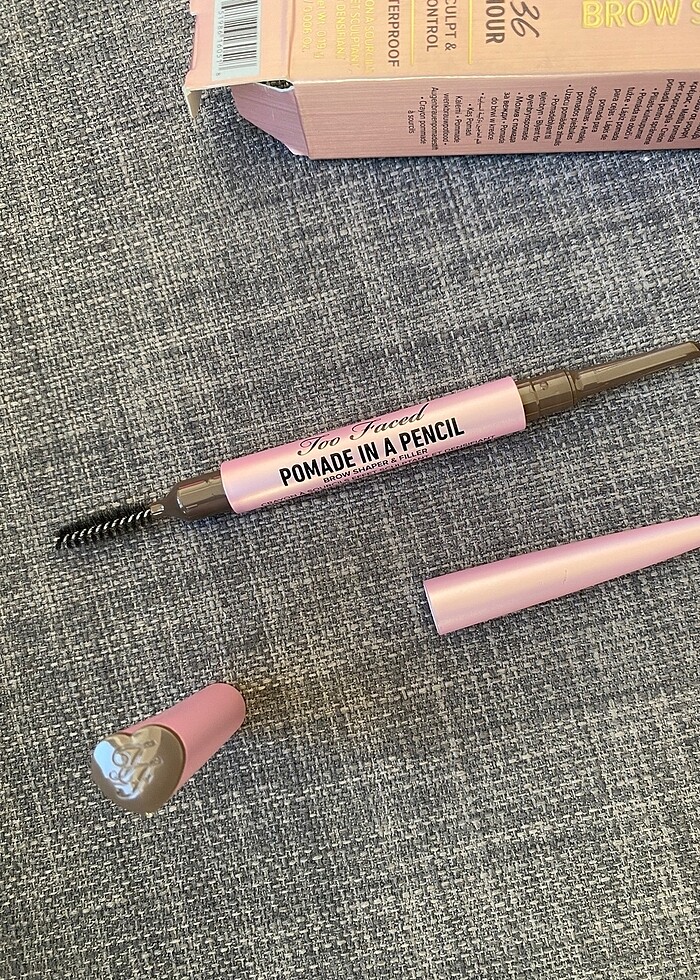 Too faced kaş kalemi - Görsel 2