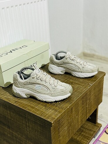 39 Beden SKECHERS ORJİNAL ÜRÜN