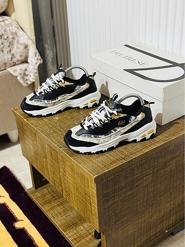 Skechers SKECHERS MÜKEMMEL ÜRÜN