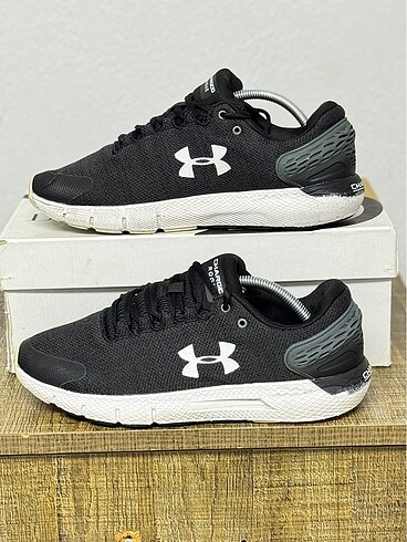 UNDER ARMOUR MÜKEMMEL ÜRÜN
