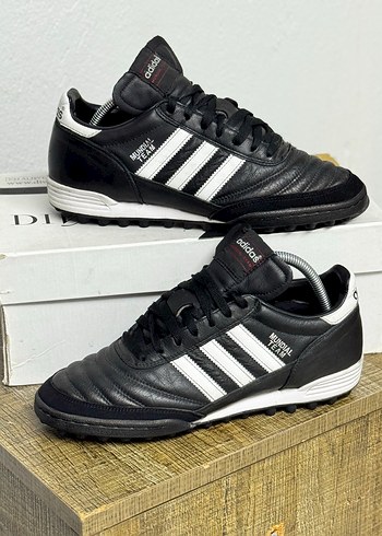 Siyah Adidas Erkek Futbol Ayakkabısı