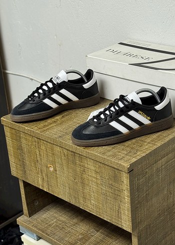 41 Beden Siyah Beyaz Adidas Spezial Spor Ayakkabı