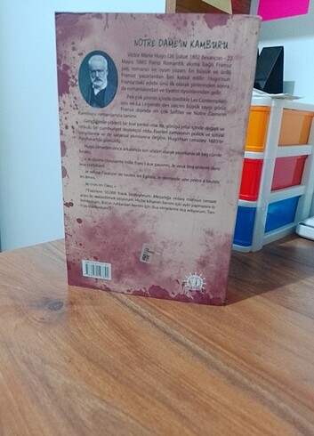 VİCTOR HUGO NOTRE DAME'İN KAMBURU