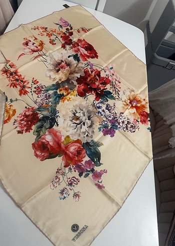 Çiçek Desenli Çok Renkli İpek Kadın eşarp - Görsel 4