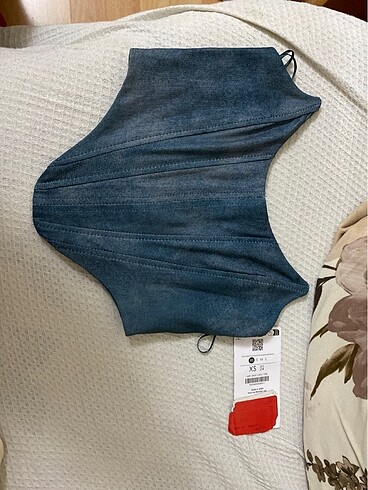 Bershka xs strech korse crop