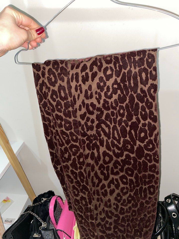 Kahverengi Leopar Desenli pantolon - Görsel 2