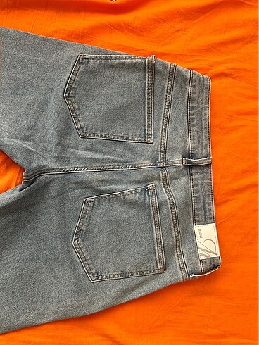 30 Beden mavi Renk Mavi jean