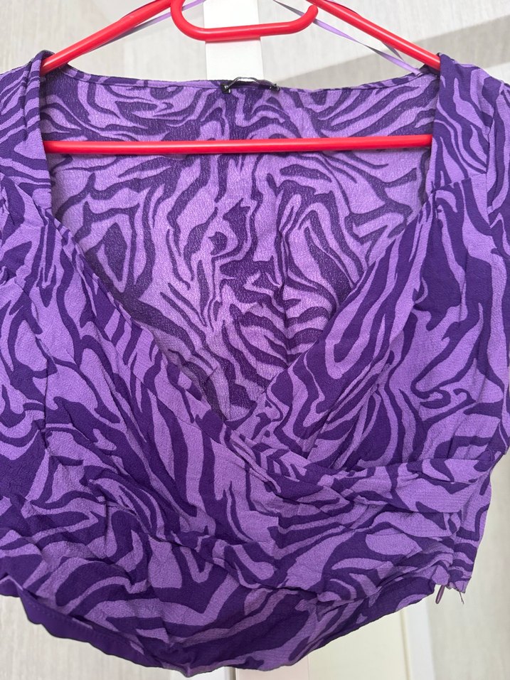 Mor V Yakalı Drapeli Uzun Kollu Bluz - Görsel 3