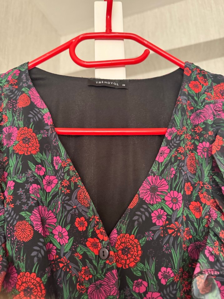 Çiçek Desenli Uzun Kollu Elbise - Görsel 2