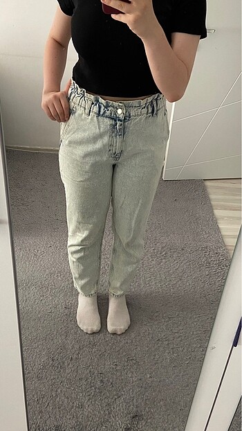 mom jean