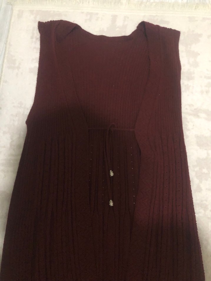 Bordo V Yaka Triko Kolsuz yelek - Görsel 3