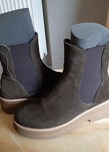 Nine West Ninewest bot