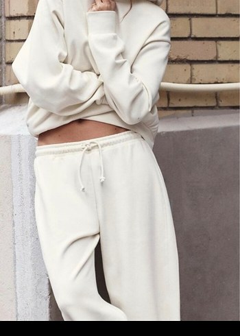 Kapüşonlu Sweatshirt - Görsel 3