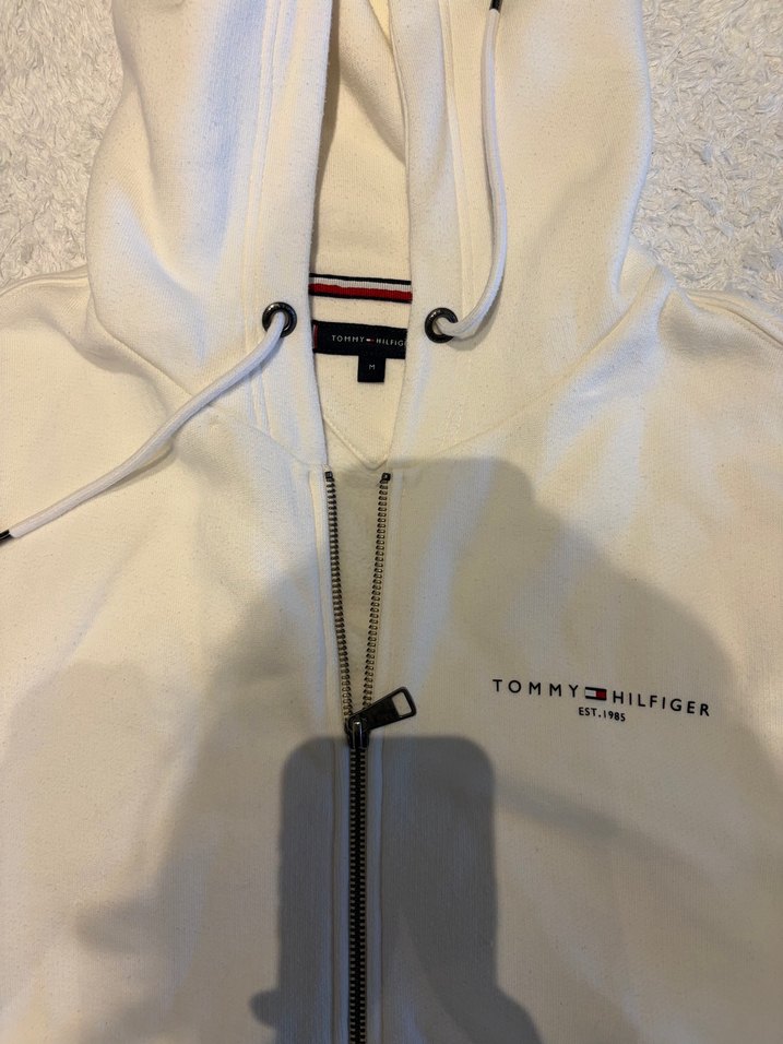Tommy Hilfiger Ekru Kapüşonlu Fermuarlı Sweatshirt — görsel 2/3