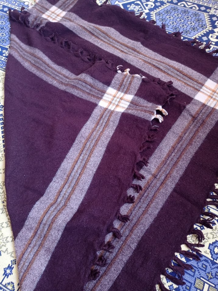 Bohem Koyu Mor kadın Nakışlı omuz şalı - Görsel 2