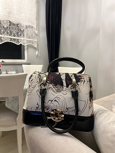 Roberto cavalli kol çantası