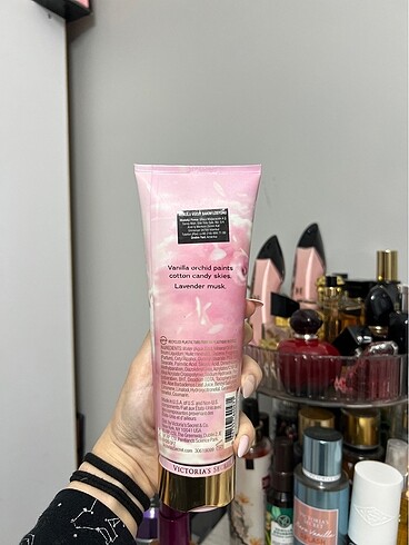 Victoria secret vücut kremi - Görsel 2