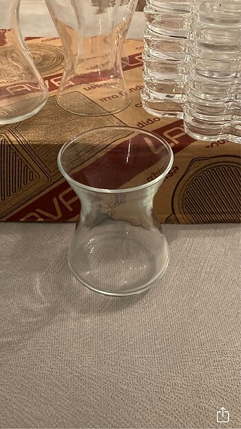 Madame Coco Çay Bardağı