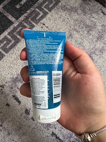  Beden la roche posay