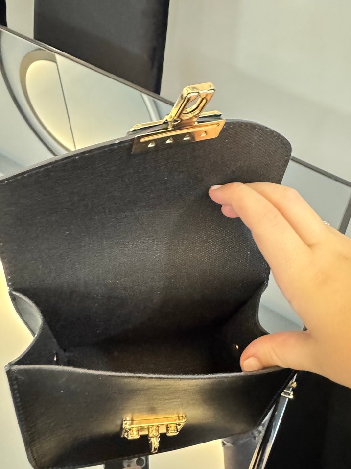 Zincir Detaylı Siyah Deri Kadın Çanta - Görsel 3