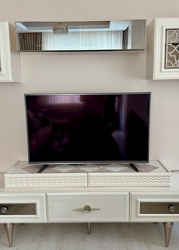 Diğer Tv ünitesi