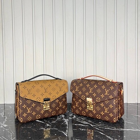 Louis Vuitton Louis Vuitton Metis Pochette Bag