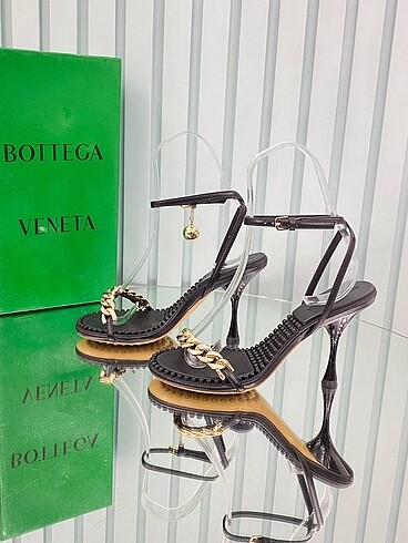 40 Beden siyah Renk Bottega Veneta Topuklu Ayakkabı