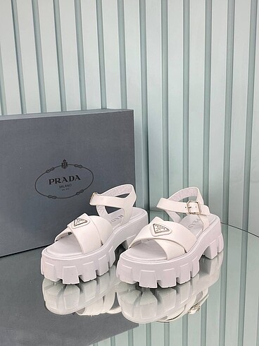 Prada Rubber Sandalet