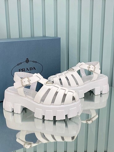 Prada Prada Sandalet