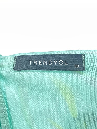 38 Beden çeşitli Renk Trendyol & Milla Uzun Elbise %70 İndirimli.
