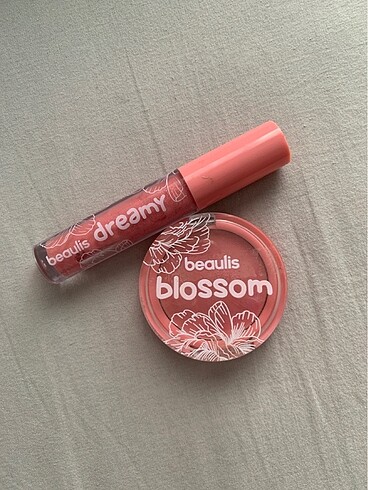 Beaulis Koleksiyon Krem Allık ve Gloss