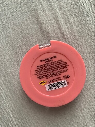  Beden Renk Beaulis Koleksiyon Krem Allık ve Gloss