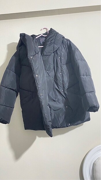 Stradivarius Bayan mont
