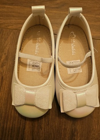 Kız Çocuk Beyaz Fiyonk Detaylı Babet - Görsel 2