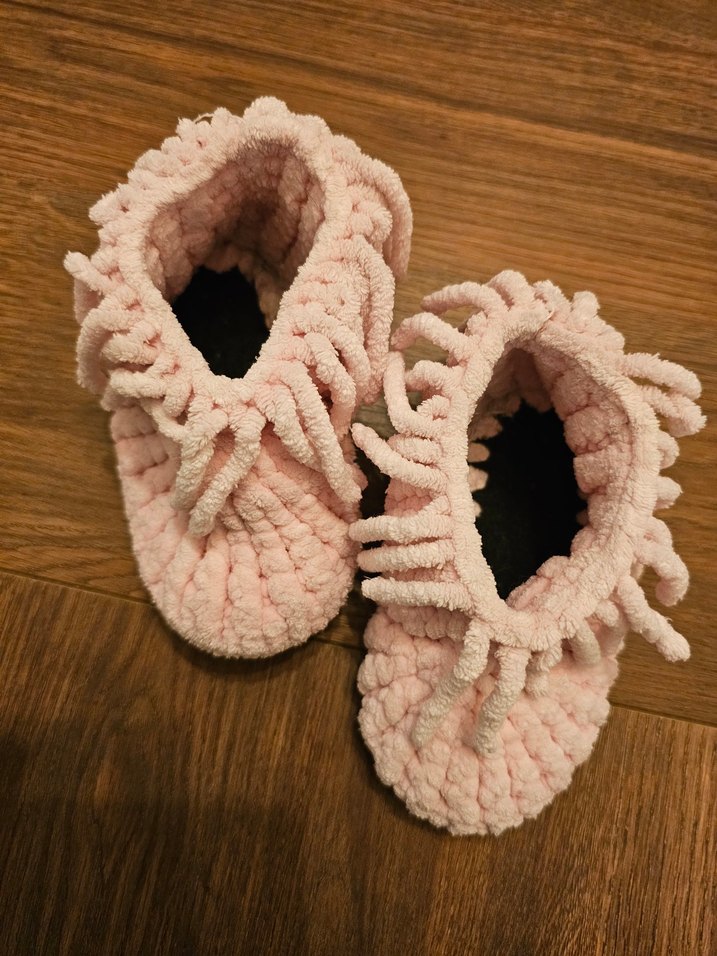 kız bebek ev pandufu - Görsel 2