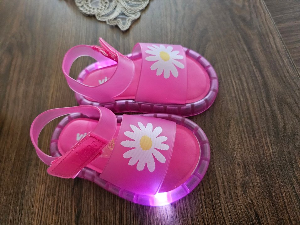 Vicco Papatya Desenli Kız Çocuk Pembe Sandalet - Görsel 2